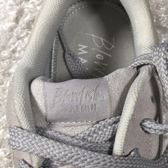 Blowfish Gray Sneakers with Platform Sole and Lace-Up Design - Picture 6 of 8